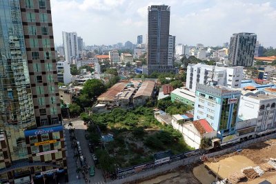 Work in progress on Nguyn Hu Boulevard - 2721