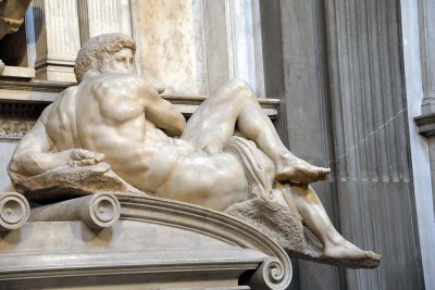 Day, by Michelangelo - Tomb of Lorenzo di Piero de' Medici - New Sacristy - Medici Chapel - Florence - 6927