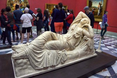 Roman art - Sleeping Ariadne (2nd Century AD) - Uffizi Gallery, Florence - 7759