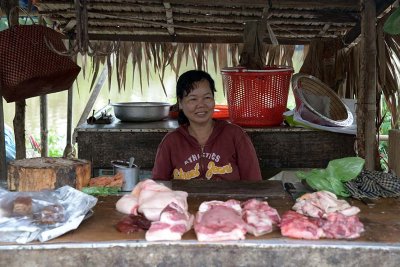 Dua Do (Red Coconut) Market, Nhi Long village, Tr Vinh - 6610