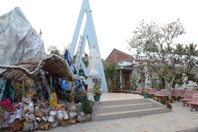 Preparation for Christmas in Nhi Long Church, Tr Vinh - 6672