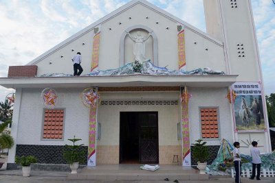 Preparation for Christmas in Nhi Long Church, Tr Vinh - 6692