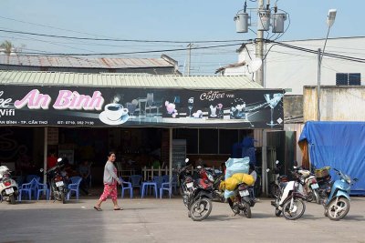 Coffee Shop near An Binh Market - Cn Tho - 8170