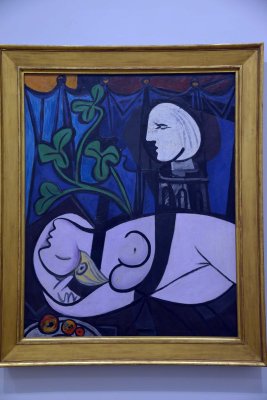 Pablo Picasso - Nude, Green Leaves and Bust, 1932 - 5081