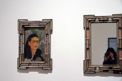 Frida Kahlo - Fulang-Chang and I, 1937-1939 - 0915