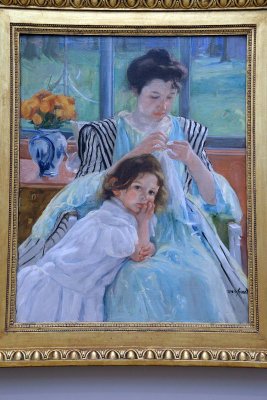 Mary Cassatt - Young Mother Sewing (1900) - 9372