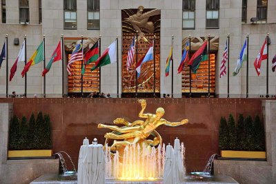 Rockefeller Plaza - 8337