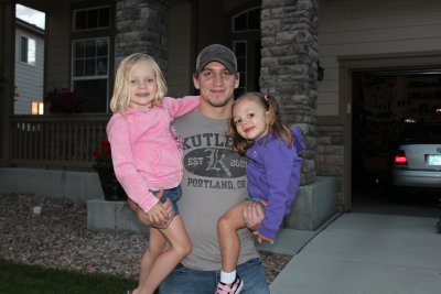 Brawny Boy with his two nieces. He's going to make a fine daddy!