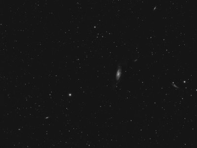 m106-q8.jpg