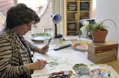 Janneke Brinkman-Salentijn tekent Coelogyne cristata 2. 5