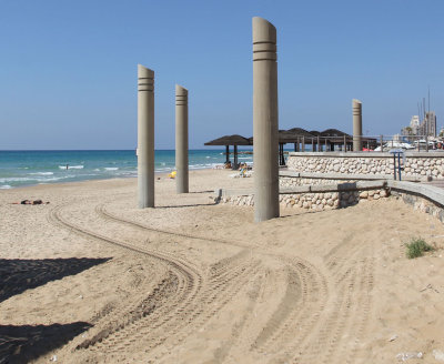 Haifa beach Promenade_2-9-2015 (2).JPG