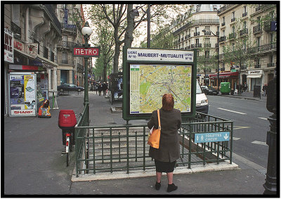 Metro stop, Paris