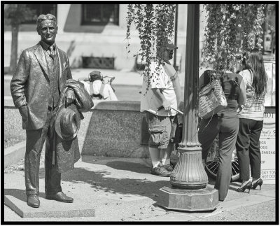 Monument to F. Scott Fitzgerald, St. Paul, Minn.