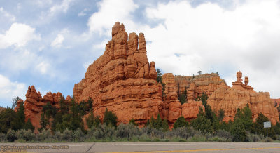 Red Rocks before entering Bryce Canyon National Park