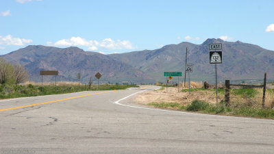 Canyon Mountains over the highway to Leamington