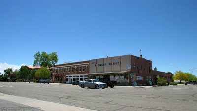 Pioneer Market in Fillmore