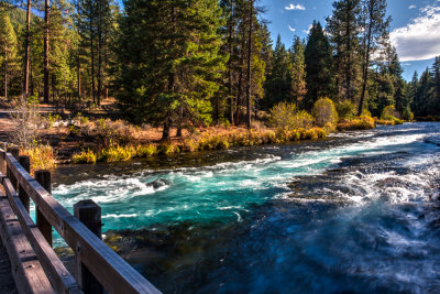 Bridge to the Metolius Fish Hatchery