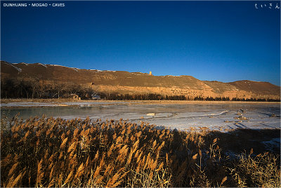 dunhuang_mogao_caves_01.jpg