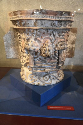Bracero con representacin del dios Tlaloc
