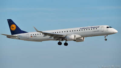 CDG 06 2015-239.jpg