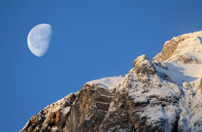 Moonset at the Glrnisch