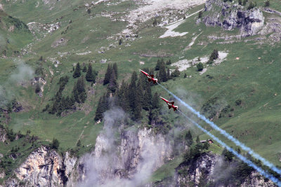 Patrouille Suisse in Front of the Wiggis