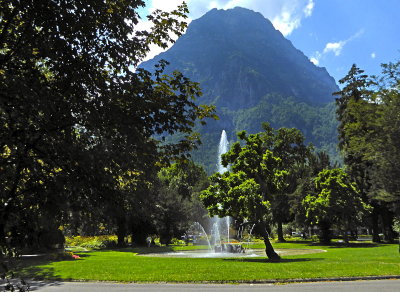 Volksgarten Glarus mit Glrnisch