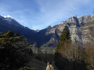 Bifang Ennetberge - View to Riedern