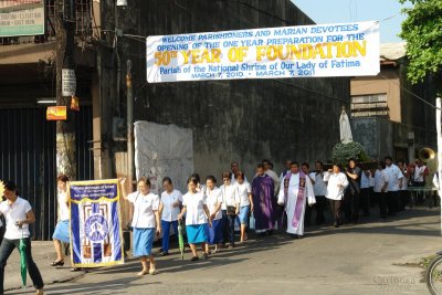 Start of the procession from the original parish compound of G.A.M.I.