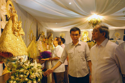 Danny Dolor visits the 12th Grand Marian Exhibit 2010