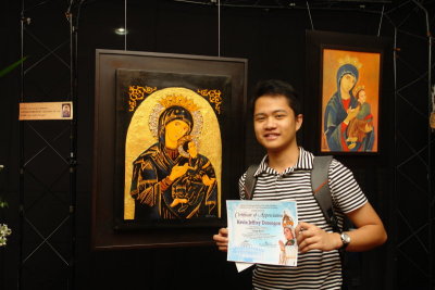 Artist Kevin Jeffrey Dorongon