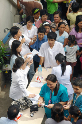 Medical volunteers from the Our Lady of Fatima University/Medical Center