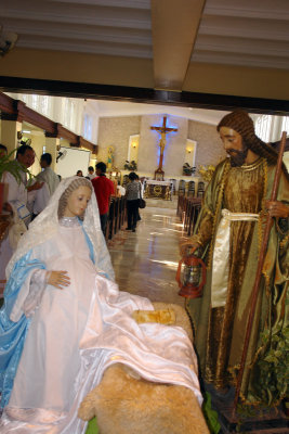 Garry Clemente Diaconal Ordination-2011- 9bs.jpg
