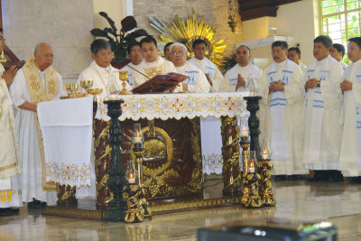 Garry Clemente Diaconal Ordination-2011- 202bs.jpg