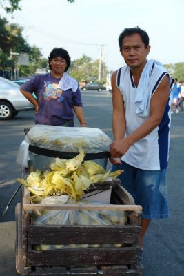 Sweet Corn Vendor/Couple