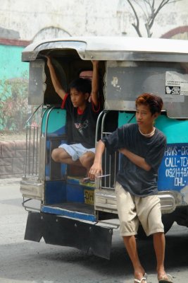 Jeepney Barkers