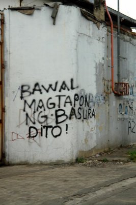 It is illegal to throw your garbage here!