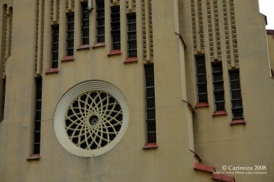 Baclaran Church: rose window