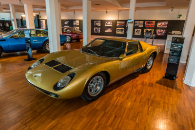 Lamborghini Museum 3-16-15 0261-0191.jpg