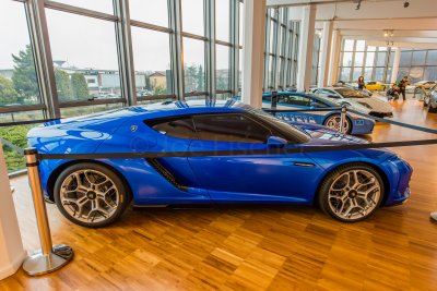 Lamborghini Museum 3-16-15 0312-0232.jpg