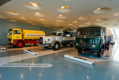 Mercedes Museum 3-20-15 1668-0727.jpg