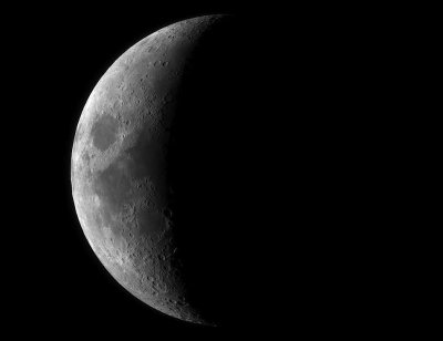 Lunar 5 April 2014