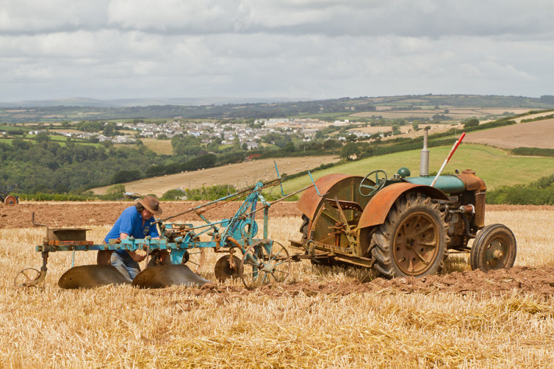 Week 33 - Vintage Ploughing 3.jpg
