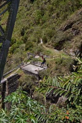 Swinging at the end of bridge jump