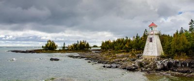 South Baymouth : the  light house