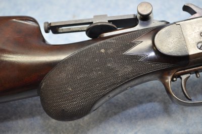Pistol Grip Fine Checkering