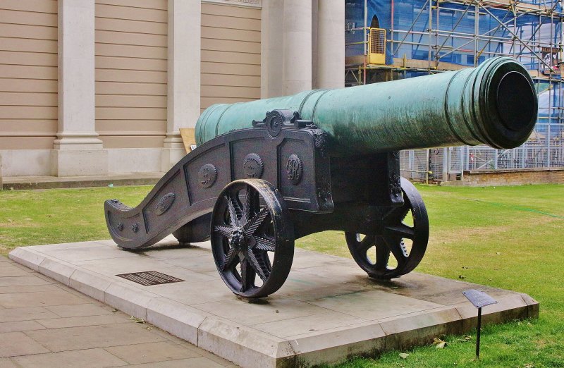 1790 5.2 ton bronze cannon taken from the Turks in 1807