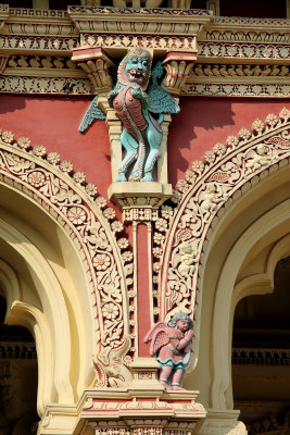 Thirumalainayak Palace detail