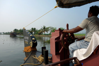 houseboat on the backwaters