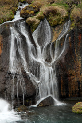 Hraunfossar